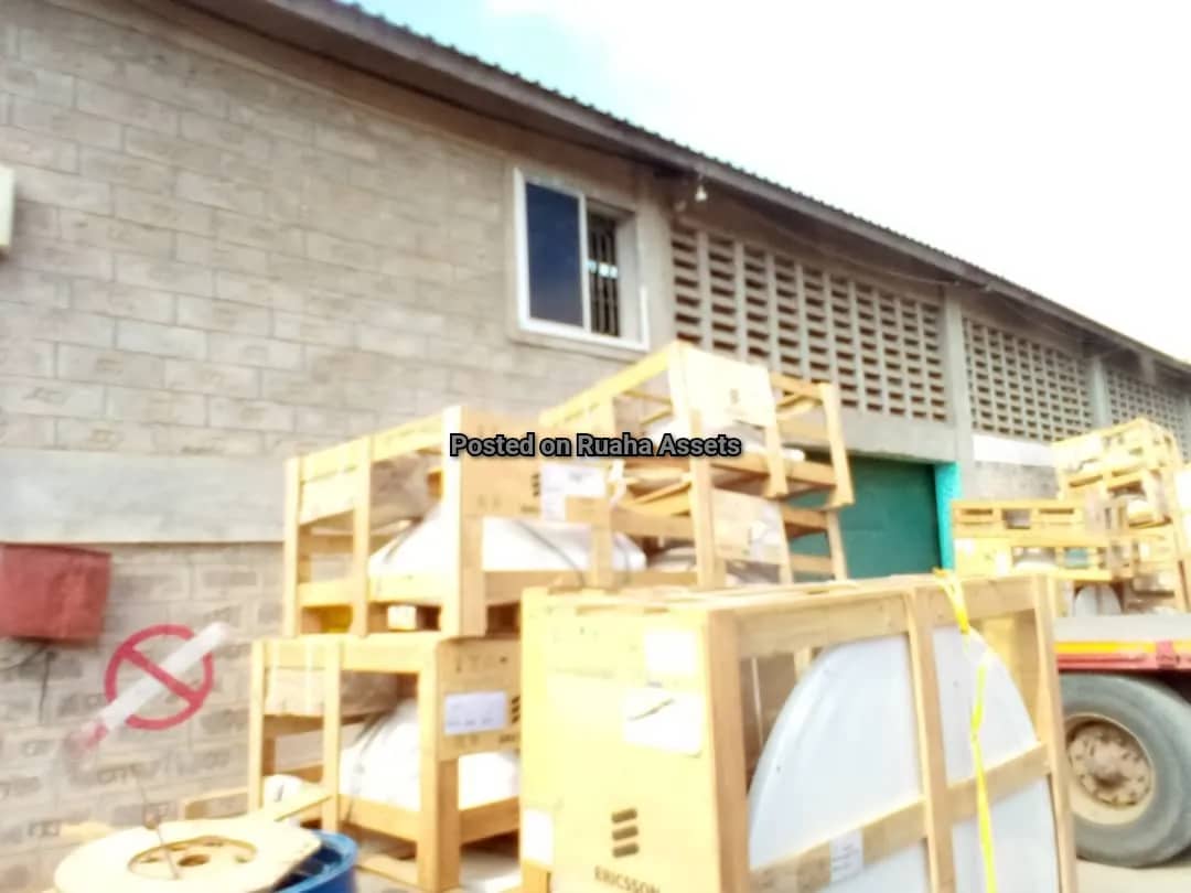 Godown for rent at Kimara 