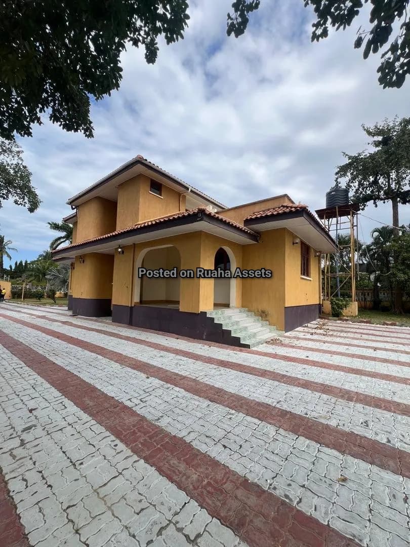 House and Apartments for Sale-Bahari Beach, Silver sand Road, Dar es Salaam