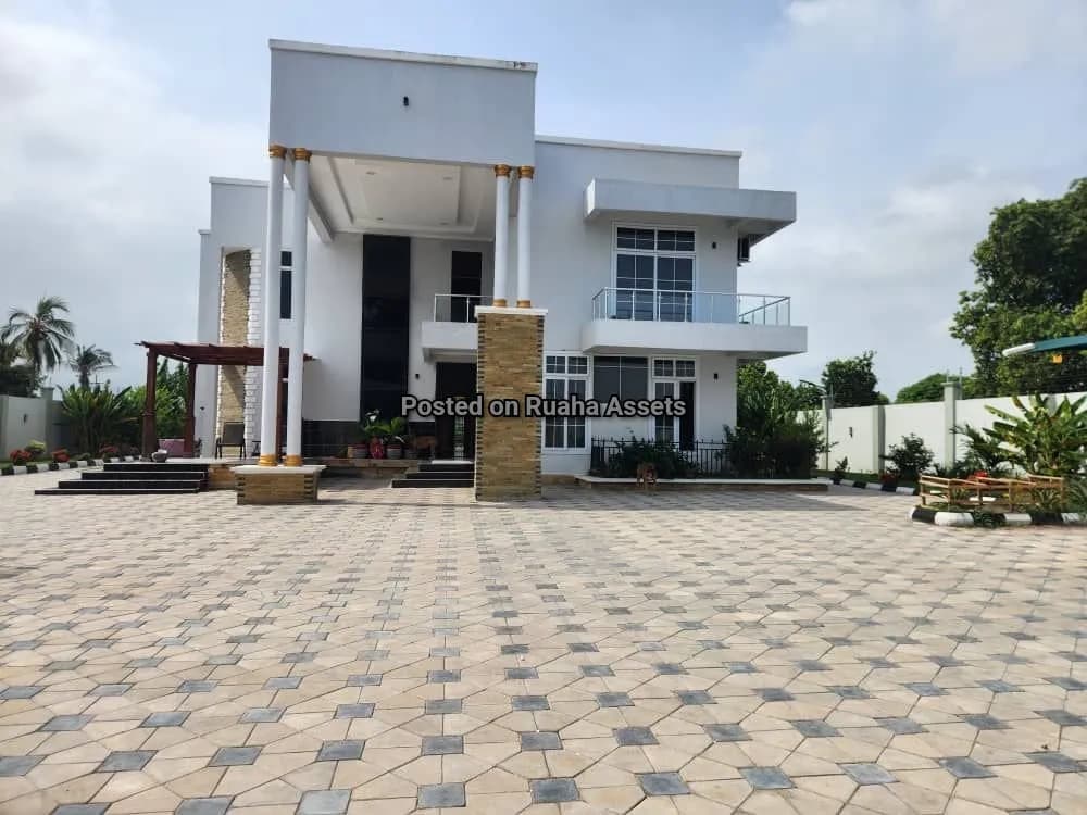 House and Apartments for Sale-Ukuni Primary school, Bagamoyo