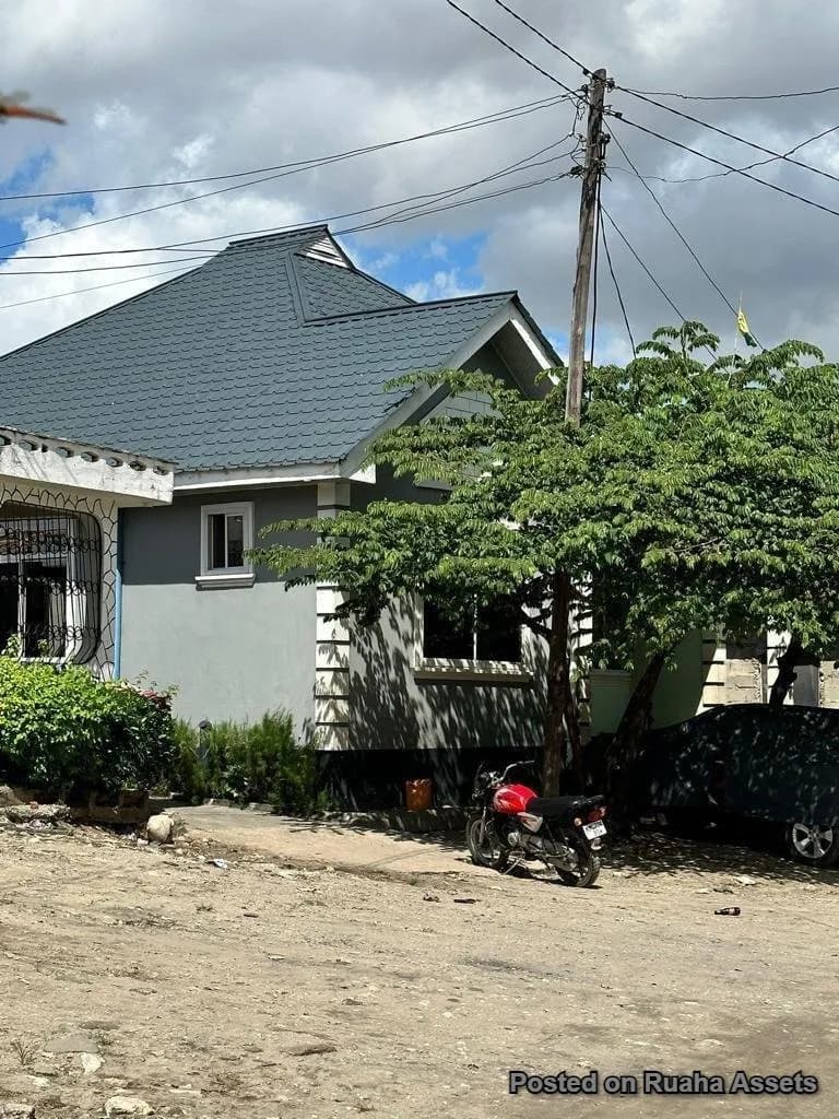 House and Apartments for Sale-Magomeni, Dar es Salaam, Tanzania
