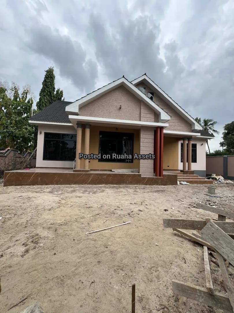 Brand New 3 Bedroom House for Sale at Ununio Beach