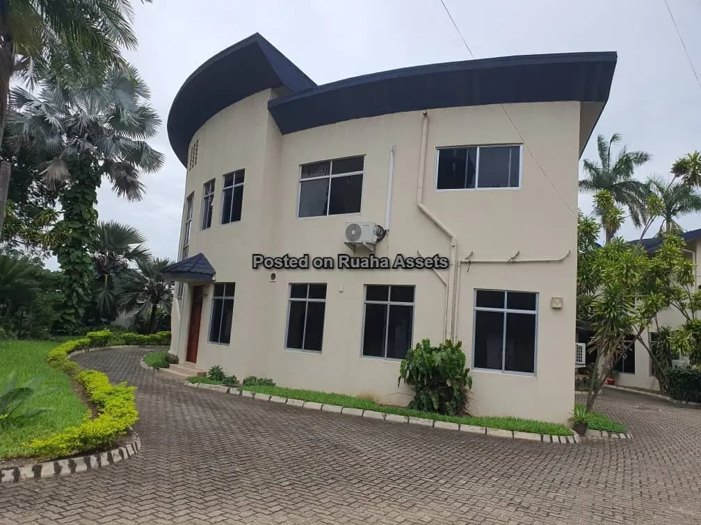 Villa for rent at Mikocheni