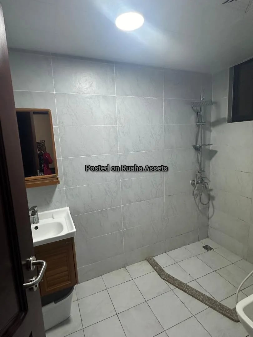 Four bedroom Apartmenr for Sale at Mikocheni image 3