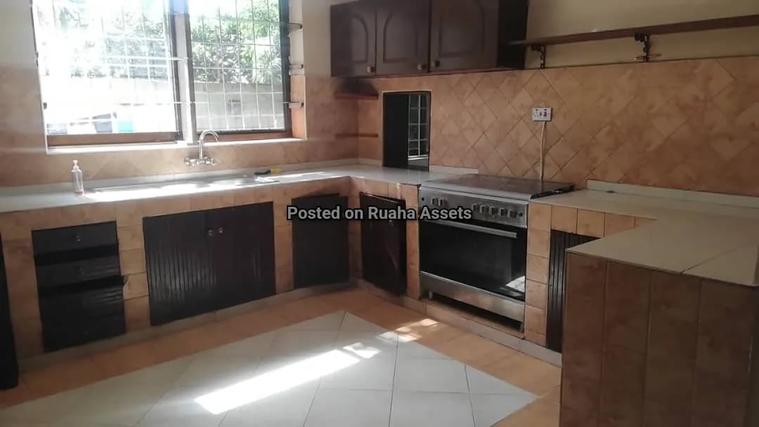 Beach house for rent at Msasani image 14