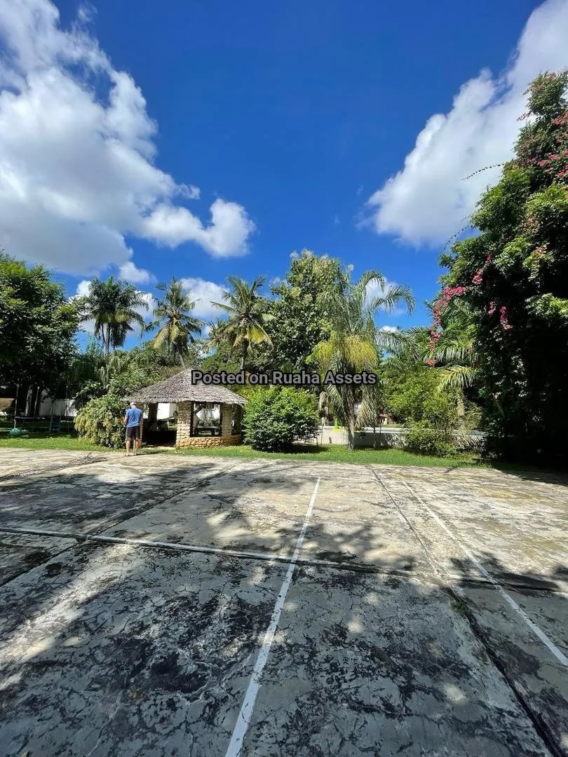 Prime Property for Sell at Bahari Beach image 6
