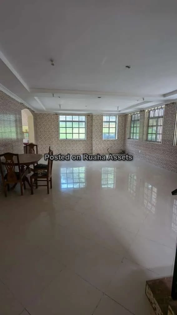 Nyumba Kubwa ya Ghorofa Inauzwa image 4