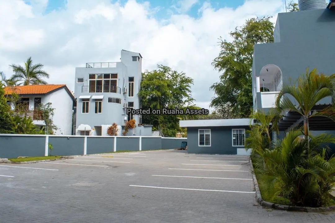 Three Storey Standalone for rent at Oysterbay image 16