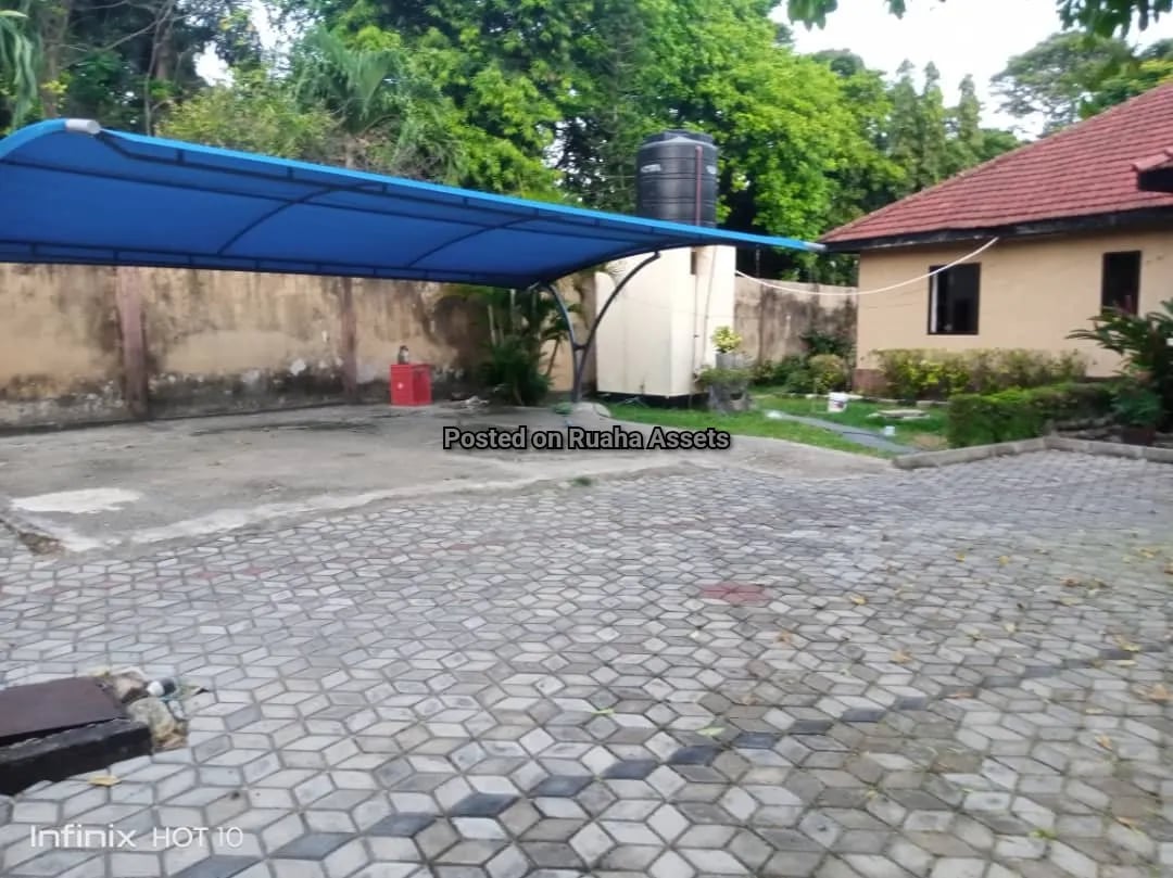 Property looking for Investor at Oysterbay  image 5