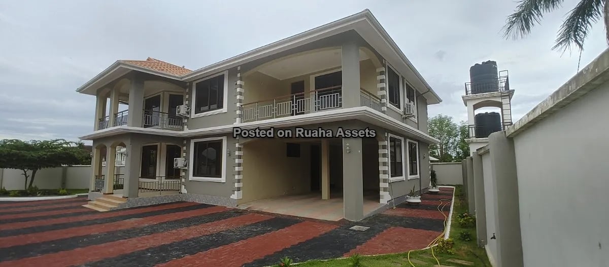 Big 2 storey flat for sale at Bahari Beach Dar es Salaam image 16