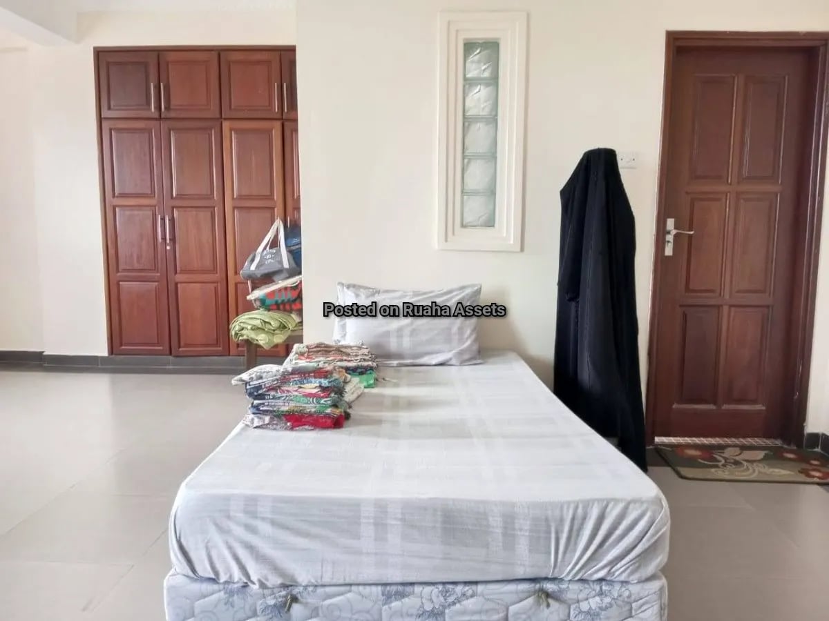 Penthouse For Sale at Upanga East image 5