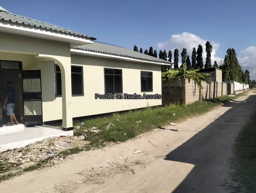 House for Sale Boko Magengeni image 4