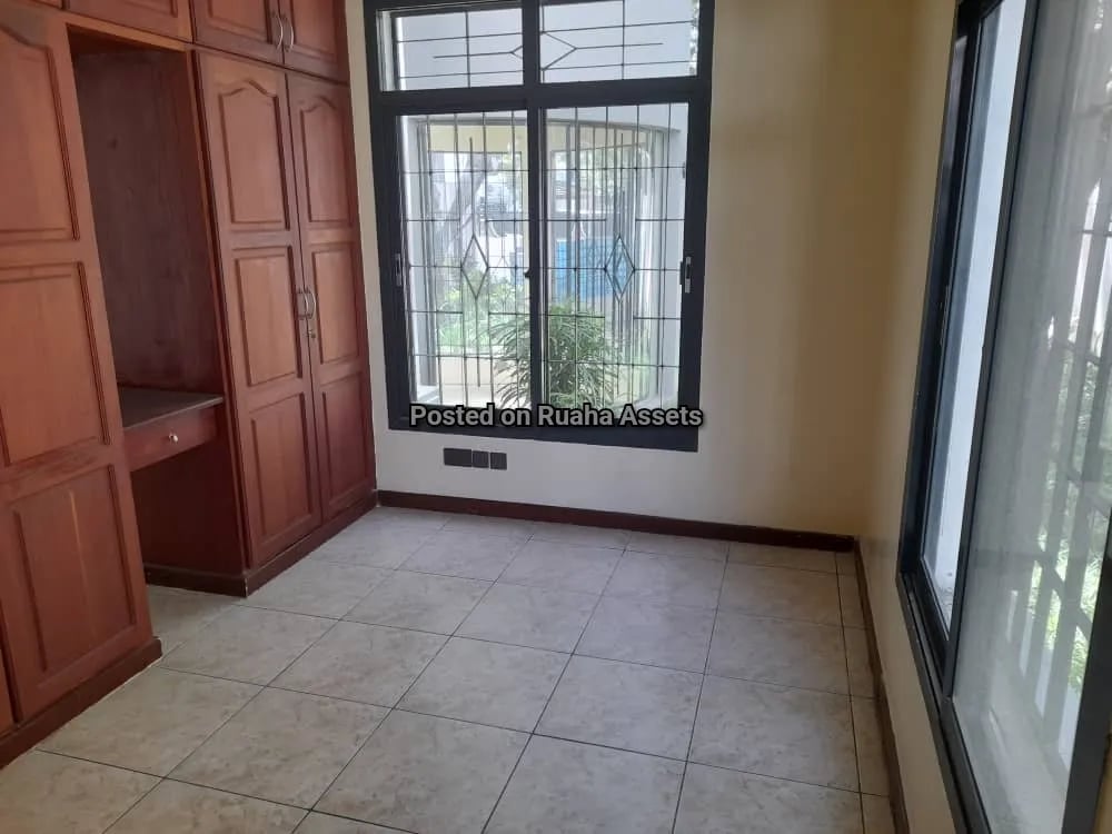 Maisonnette For Rent in Masaki  image 12