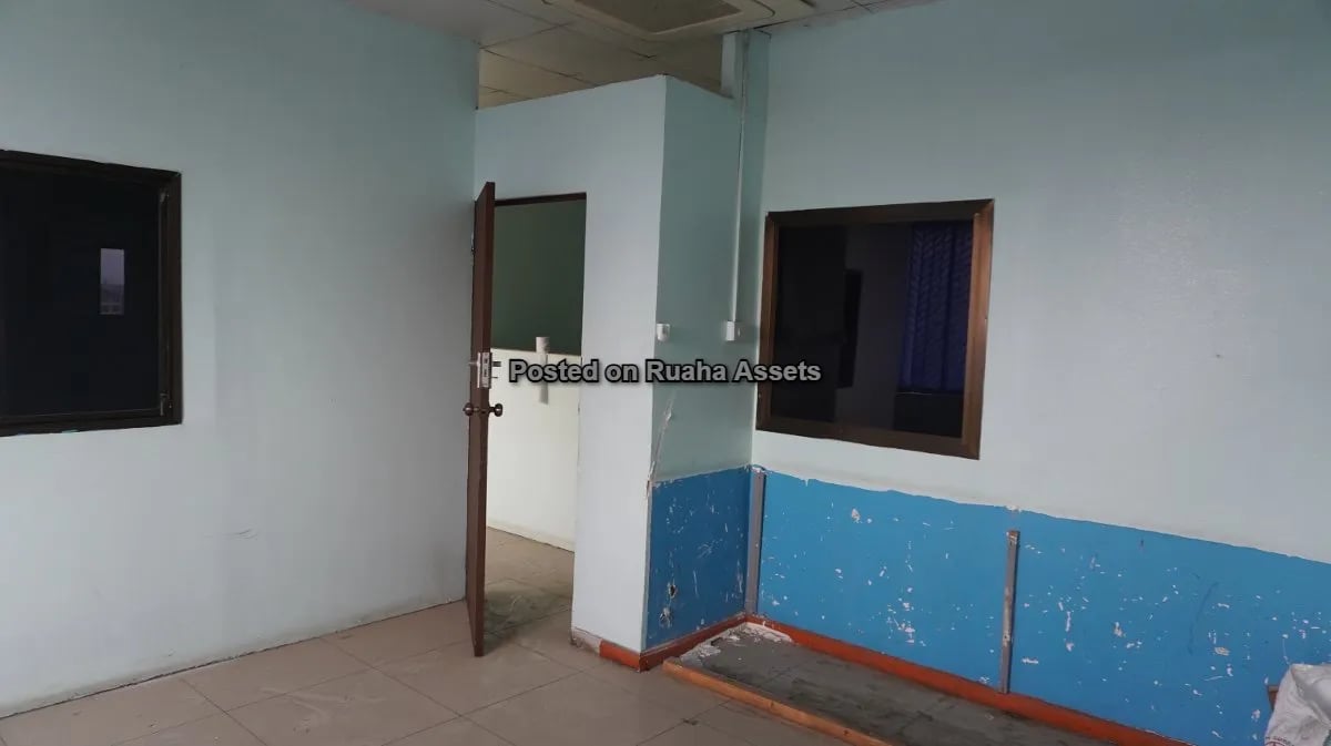 A Large Office Space For Rent image 14