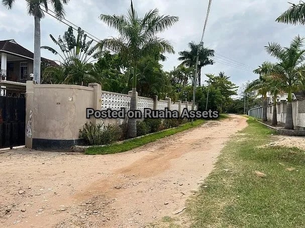 Nyumba Inauzwa Mbezi Beach image 3