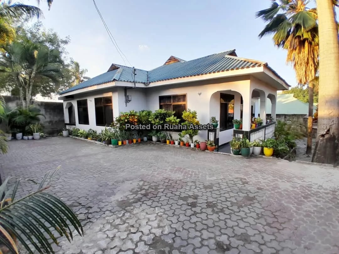 A Stunning House for Sale image 1