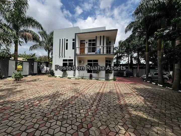 Villa ya Ghorofa Inauzwa image 3