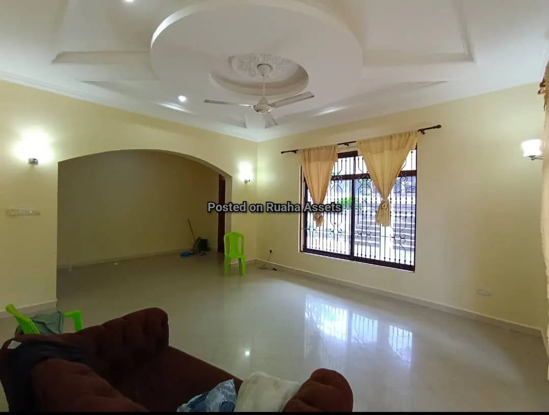 Nyumba kubwa ya kisasa inauzwa Mbezi kwa Msuguri image 22