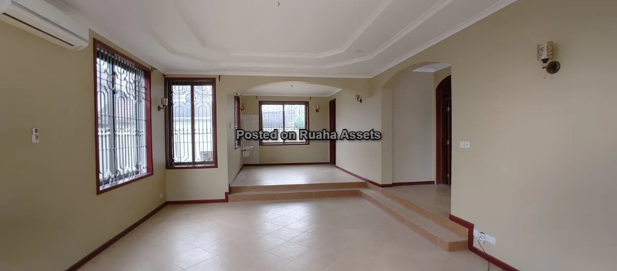 Big 2 storey flat for sale at Bahari Beach Dar es Salaam image 15