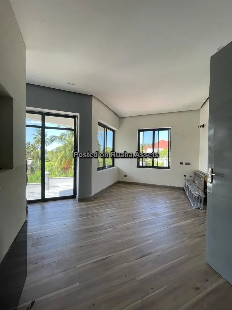 Modern House for Sale at Madale image 7