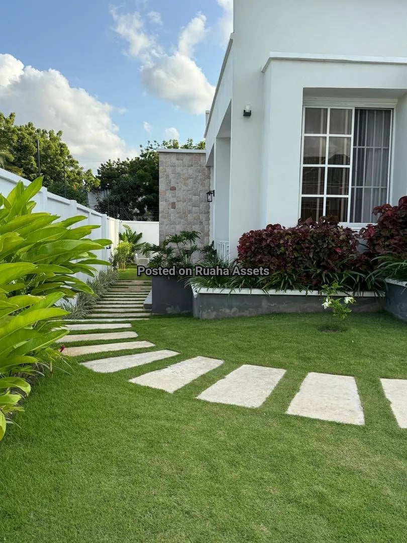 Cozy 2BHK AirBnB for rent at Goba  image 9