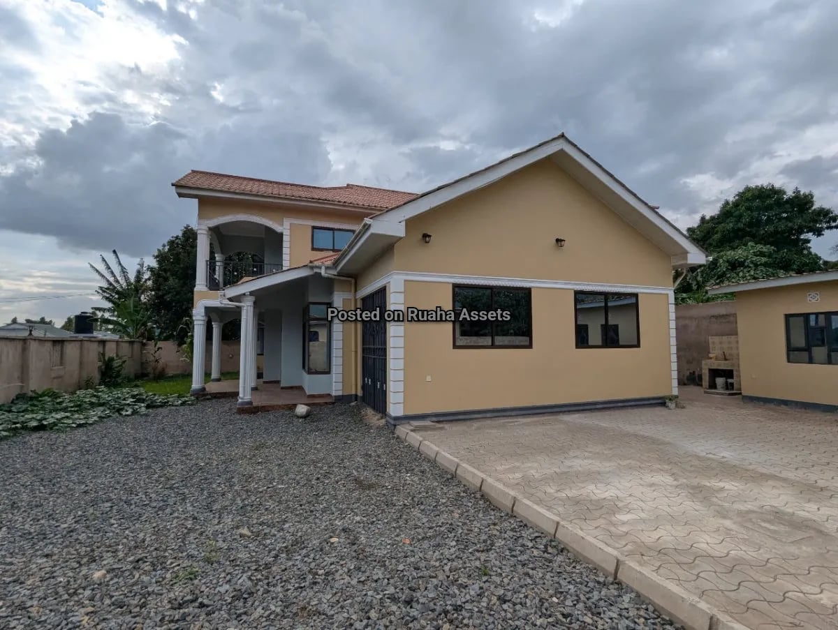 Nyumba Vyumba Vitano Inauzwa Arusha image 8