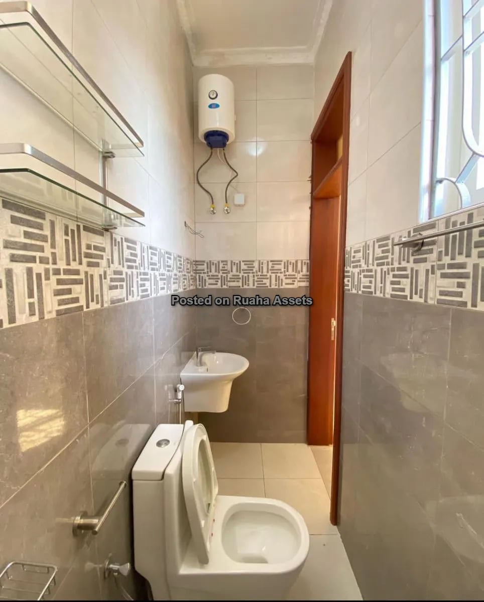 One storey - house for rent image 10