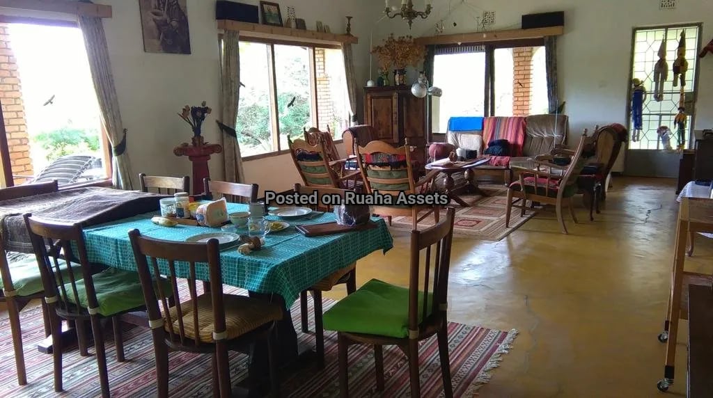 Big Plot with a House for Sale Njiro Arusha image 4