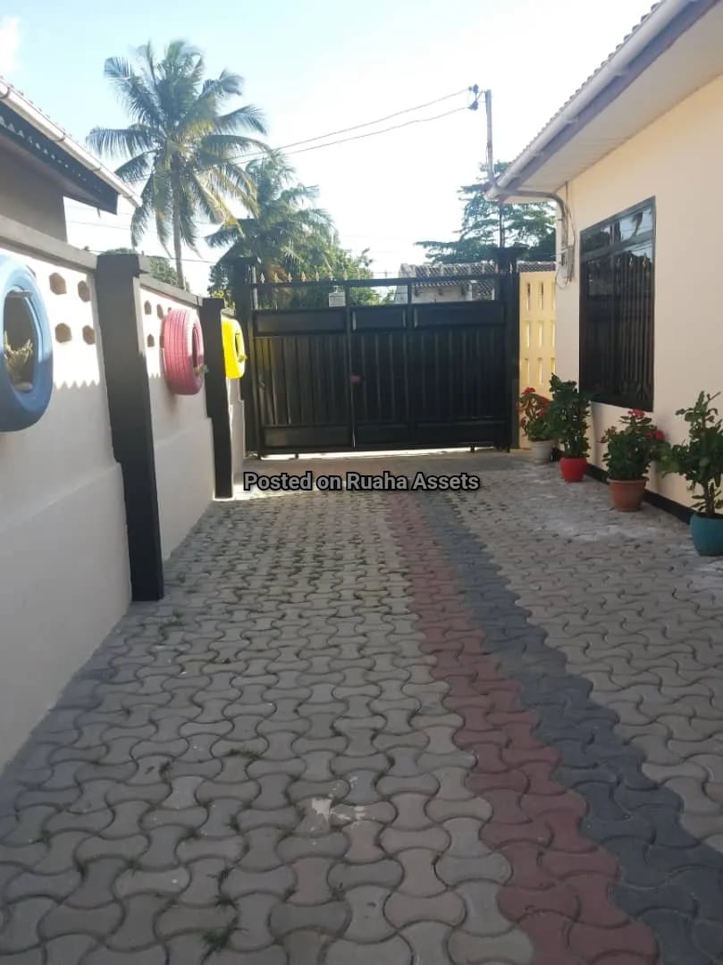 House for Sale Mbezi Beach image 4