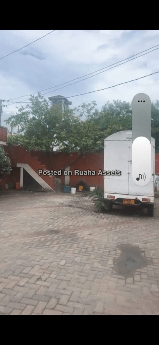 COMMERCIAL HOUSE FOR SALE IN MIKOCHENI B, NEAR CLOUDS image 6