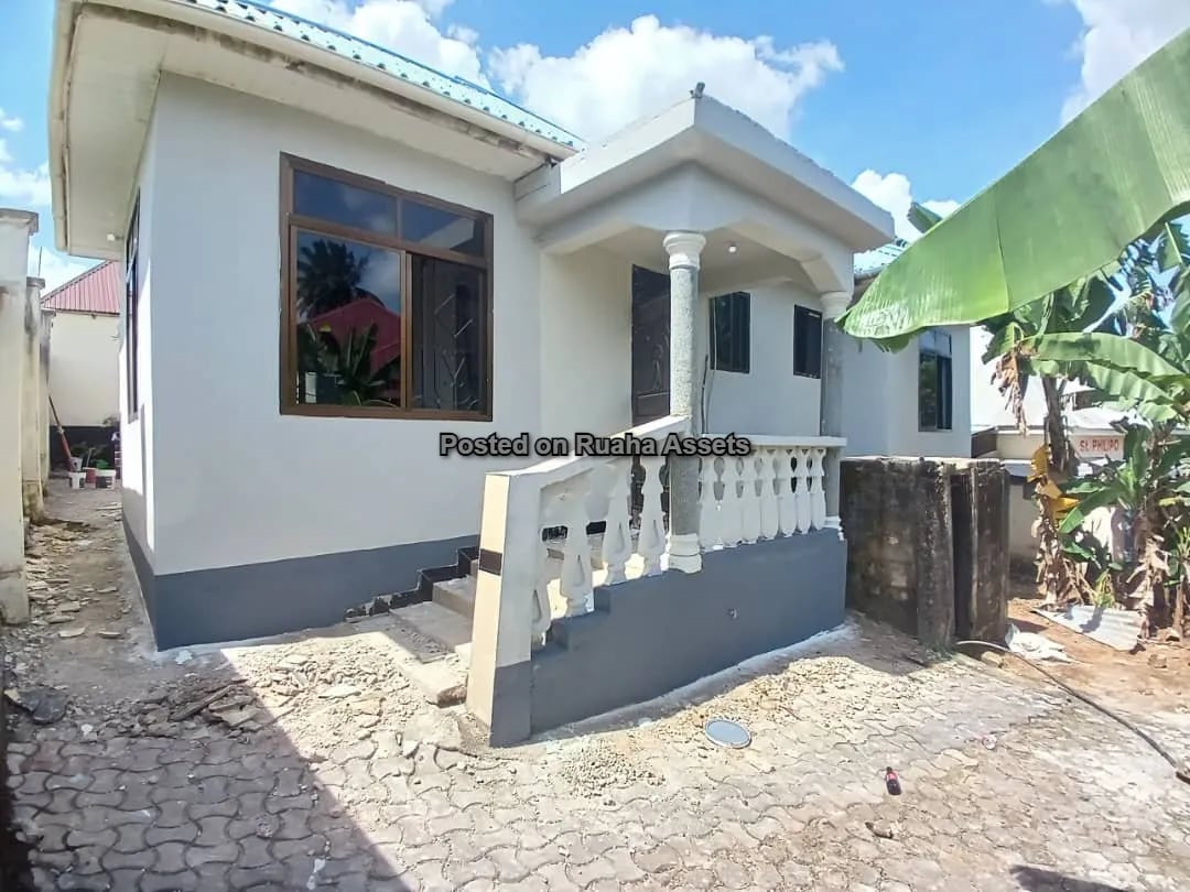 Nyumba inauzwa Mbezi Mwisho Stendi ya Magufuli image 1