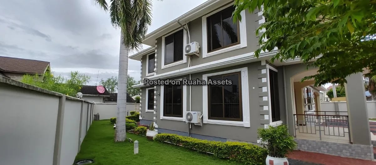 Big 2 storey flat for sale at Bahari Beach Dar es Salaam image 2