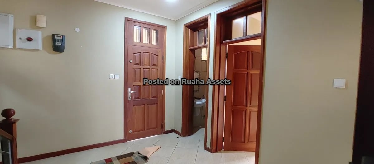 Big 2 storey flat for sale at Bahari Beach Dar es Salaam image 5