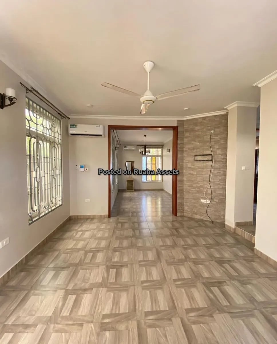 One storey - house for rent image 5