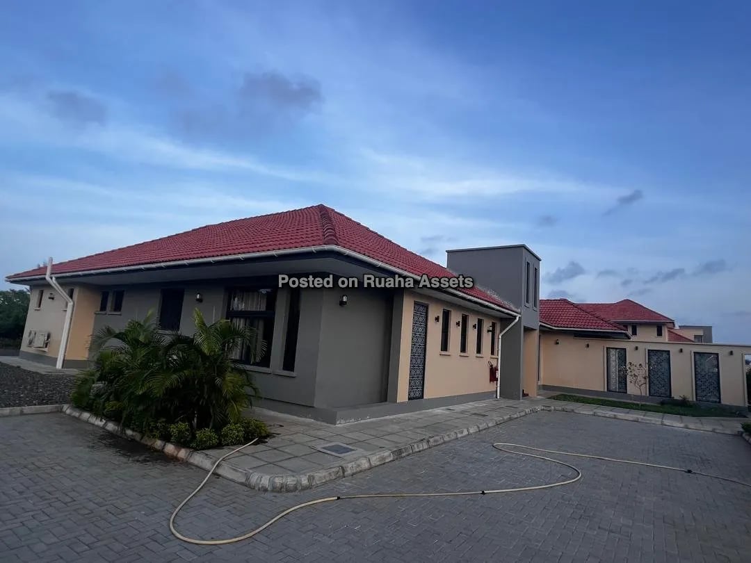 Bungalow in Gezaulole, Kigamboni, Dar es Salaam for Sale image 5