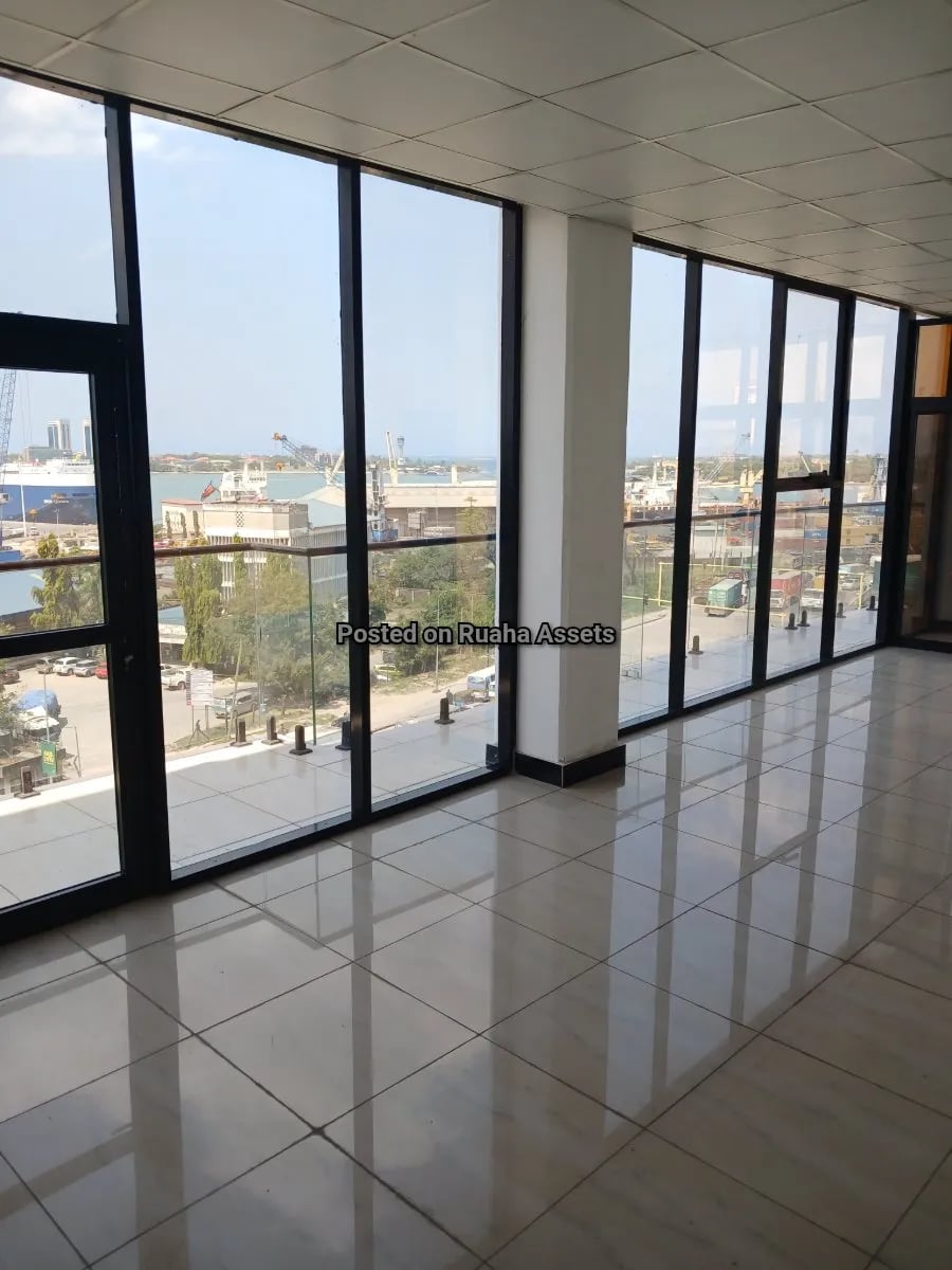 Office Space for lease at Posta near Port image 2