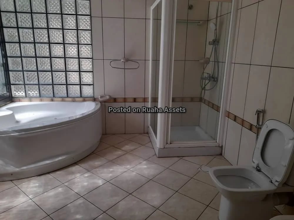 Maisonnette For Rent in Masaki  image 16