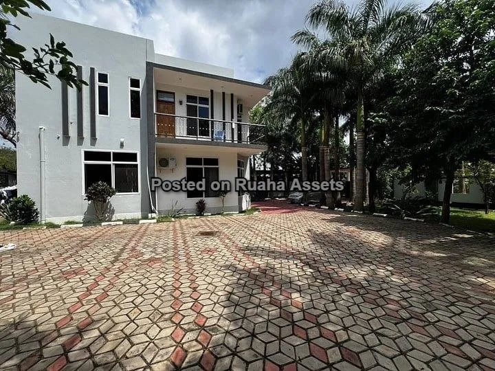 Villa ya Ghorofa Inauzwa image 6