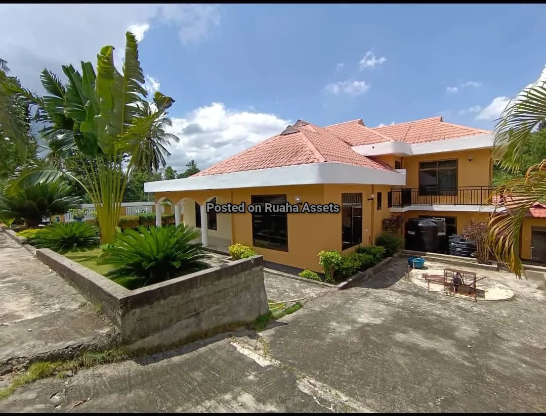 Nyumba kubwa ya kisasa inauzwa Mbezi kwa Msuguri image 3