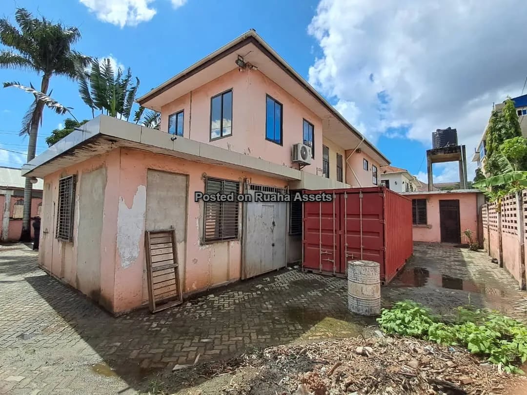 A Stunning Two-Storey House For Sale image 5