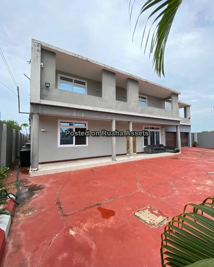 Bungalow for Sale at Namanga, Tegeta image 5