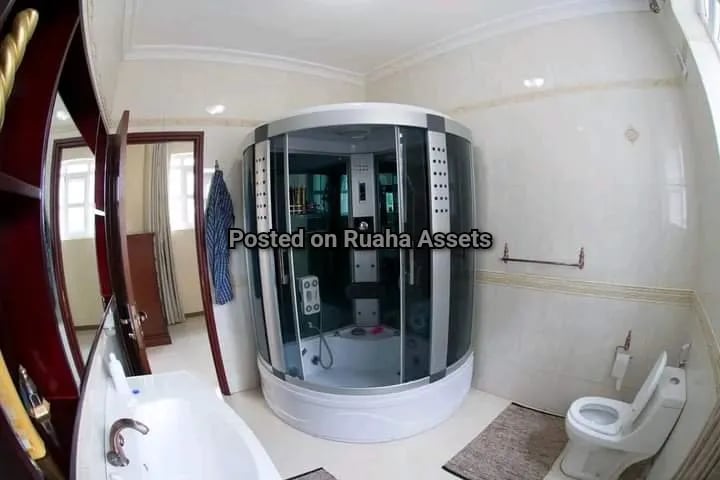 5 Bedroom Villa for Sale at Mikocheni image 3