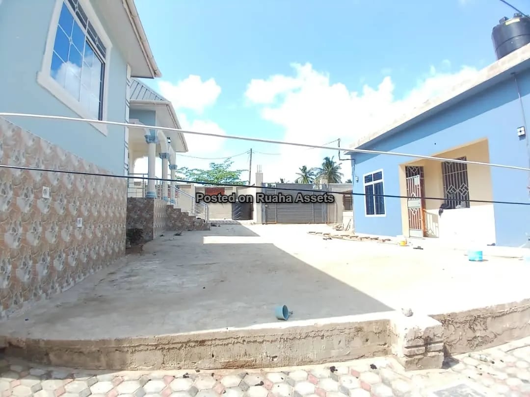 Nyumba kubwa inauzwa Mbezi Makabe image 3