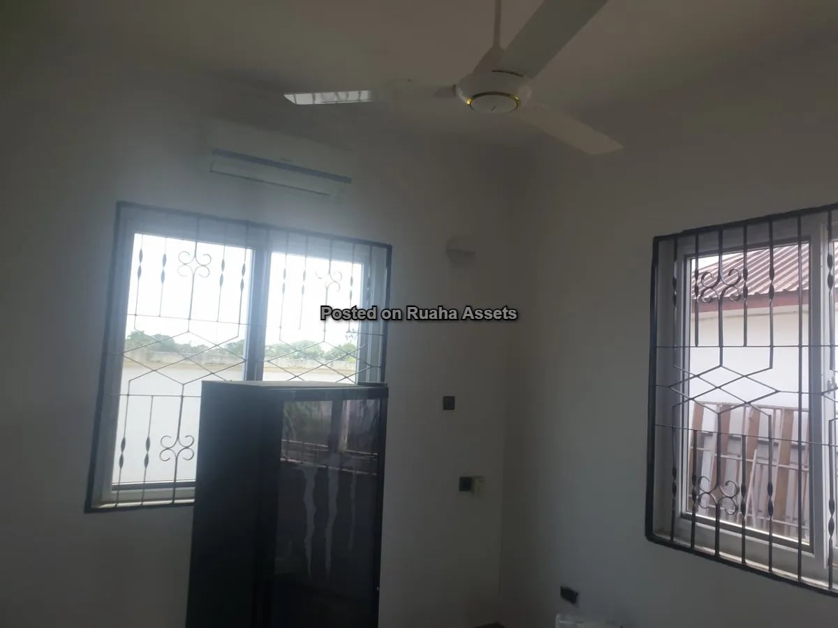 Nyumba Inauzwa Mapinga image 8