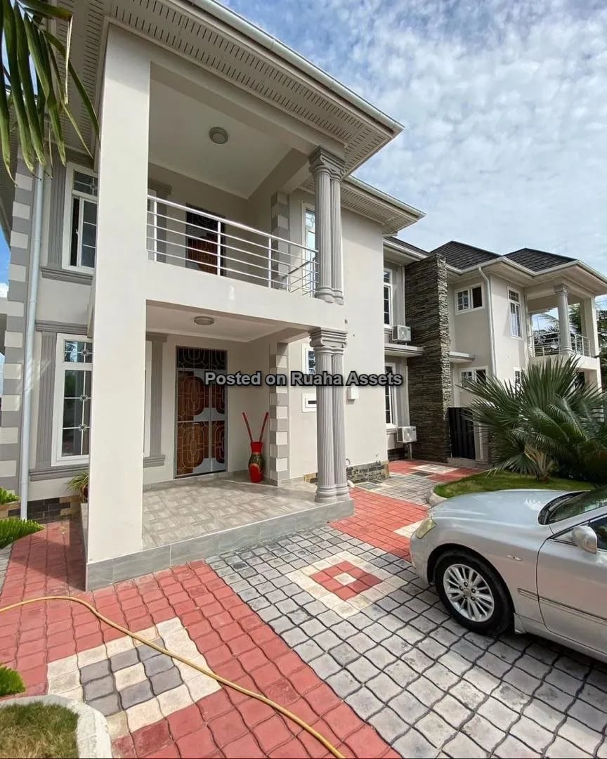 One storey - house for rent image 2