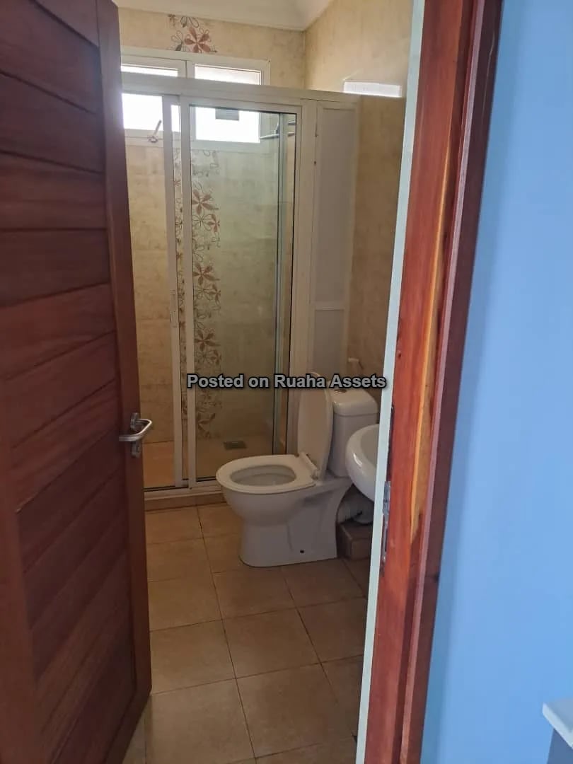 Penthouse for Sale at Msasani image 10