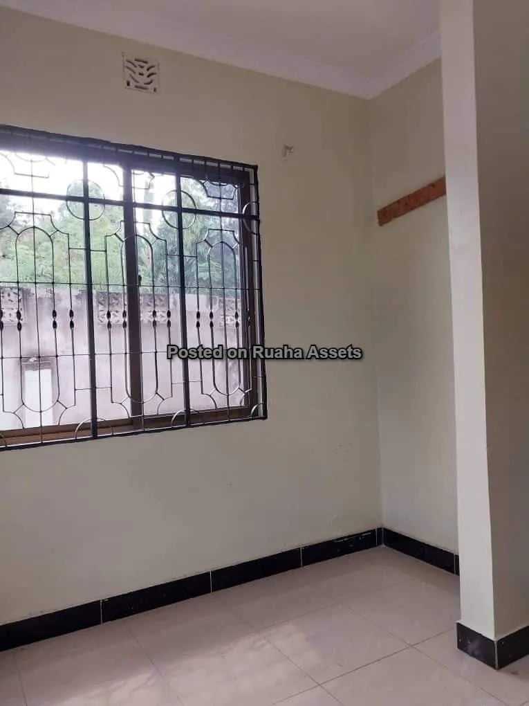 A Stunning House for Sale image 7