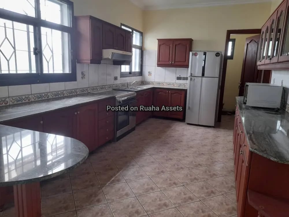 Maisonnette For Rent in Masaki  image 11