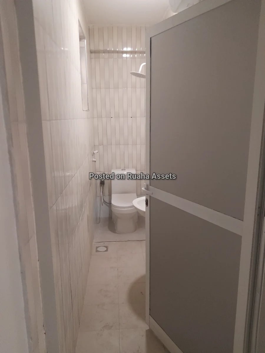 Modern 3 bedrooms apartment for rent image 5
