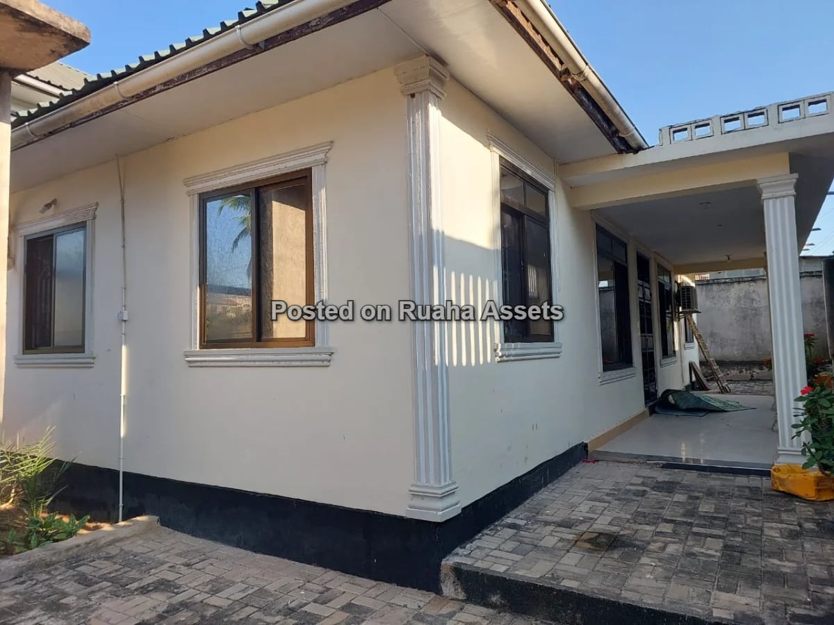 HOUSE FOR SALE IN KIMARA KING'ONG'O DAR ES SALAAM image 6