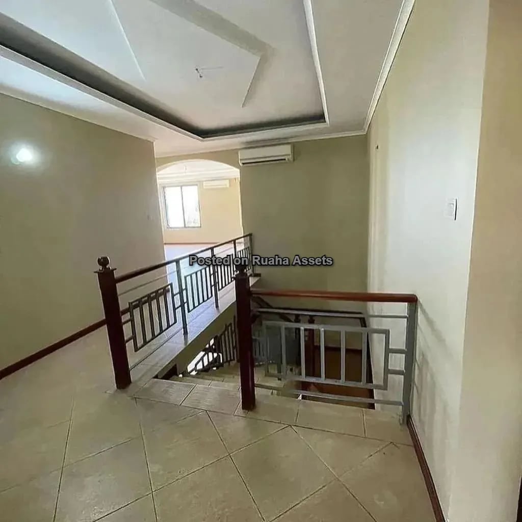 Big 2 storey flat for sale at Bahari Beach Dar es Salaam image 17